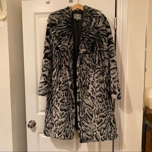 Dennis Basso Grey Leopard Faux Fur Coat-NWOT